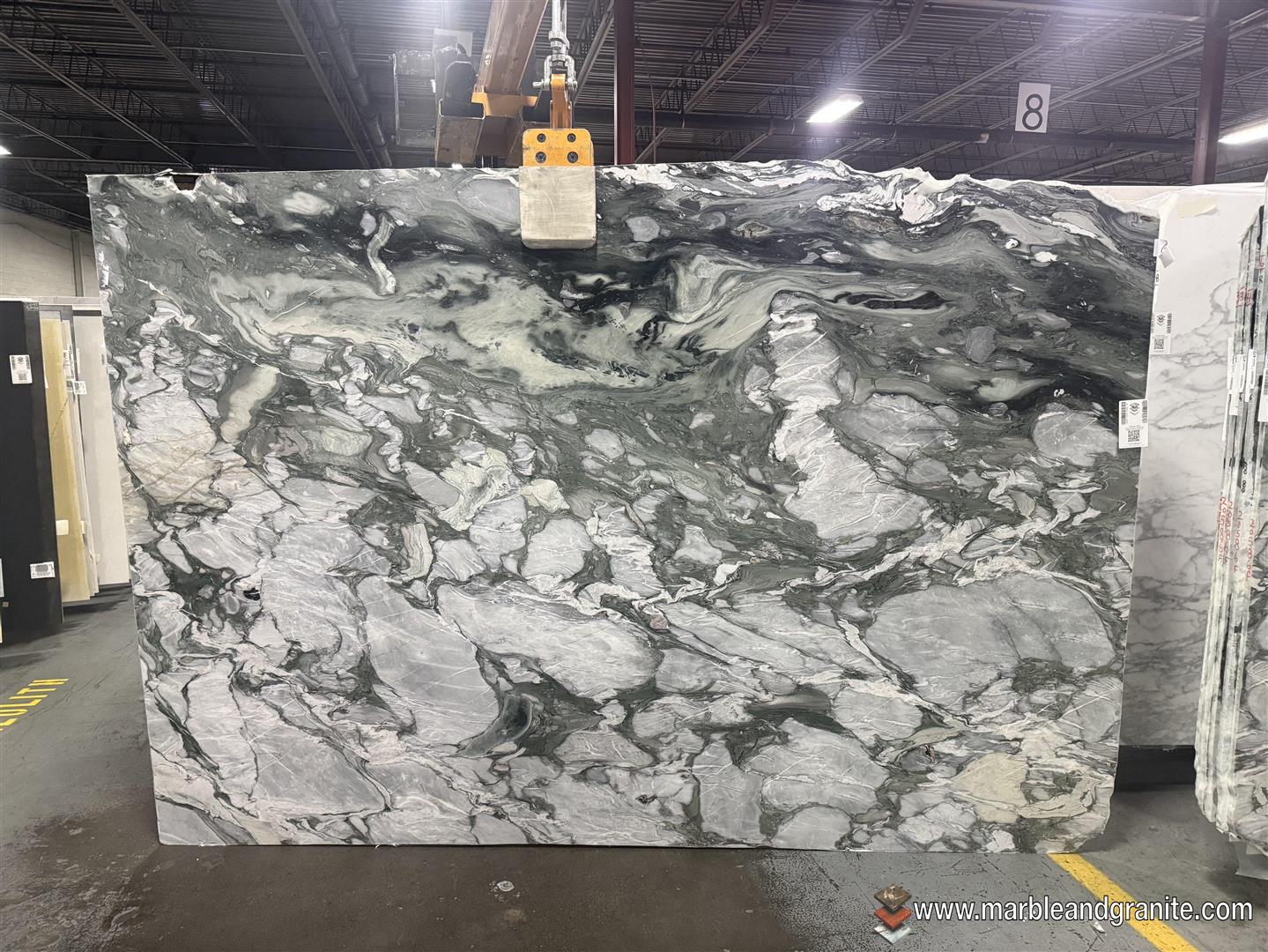 Calacatta Verde Slabs image