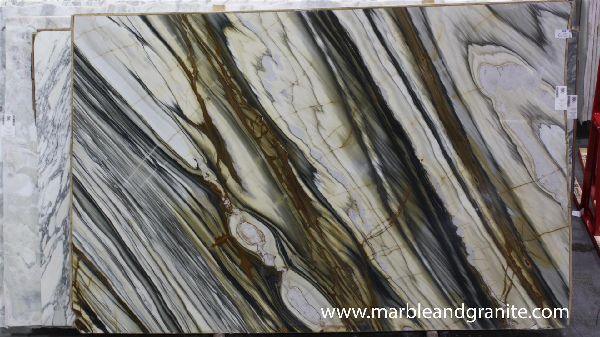 Calacatta Fabricotti Slabs image